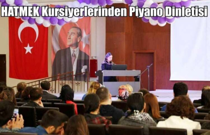 Kursiyerlerden Piyano Dinletisi