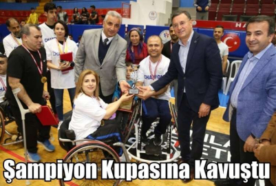 Şampiyon Kupasına Kavuştu