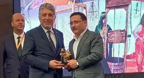 Başkan Yavuz'a Ödül