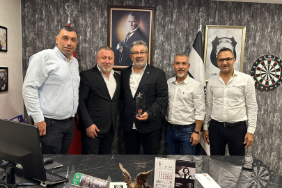 İGC'DEN NOKSEL GENEL MÜDÜRÜ SEDAT UYSAL'A TEŞEKKÜR PLAKETİ